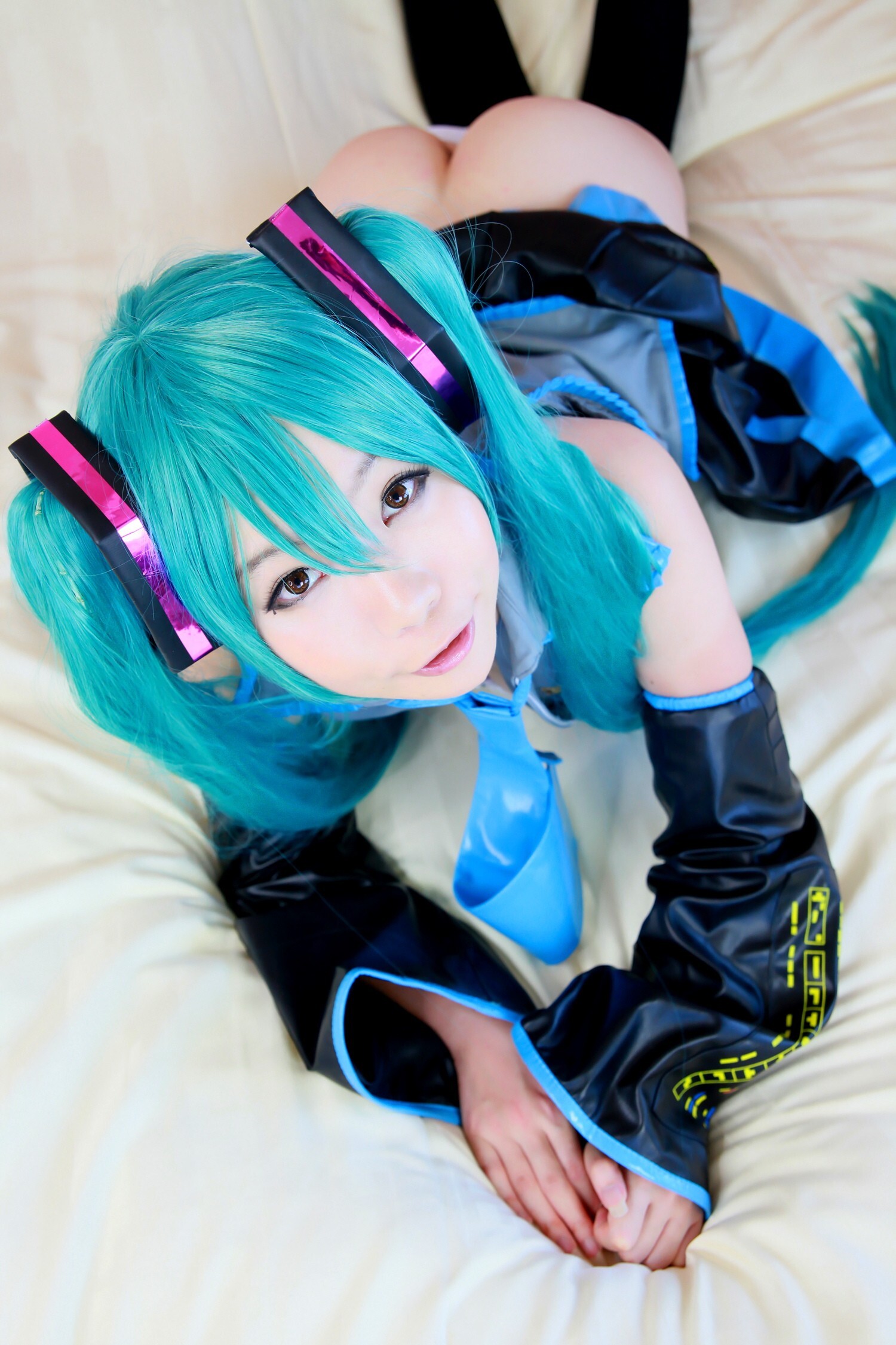 [Cosplay] 2013.04.10 Ultra hot new Vocaloid Set